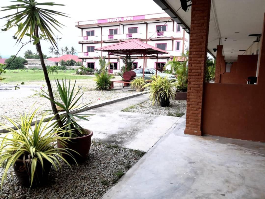 Huda Inn Pantai Cenang  Eksteriør bilde